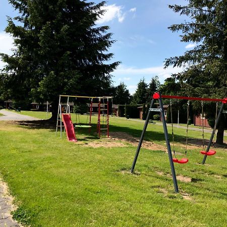 Ab Domki Caloroczne Nad Jeziorem Stęszew Exterior foto